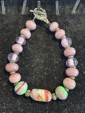 Handmade glass lampwork bead bracelet